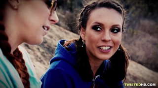 ˶�부는 그녀의 빌어 먹을 거대한 이중 침투를 얻기 위해 걸레를 지불합니다