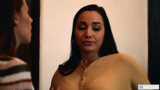 Busty, szőrös leszbikus, valamint a szobatárs szex