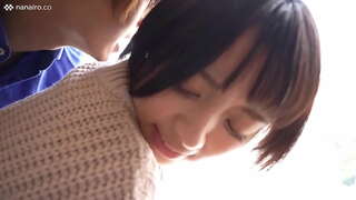 O frumusețe delicată și ejaculare in partener sex /Suzu