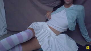 CARINO STUDENTE GIAPPONESE FIGA CREMOSO