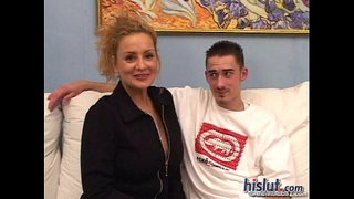 Rebecca meunang eta dina