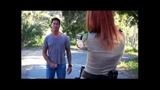 ���ျားကဂရုဆောက်အဦးအပြင်