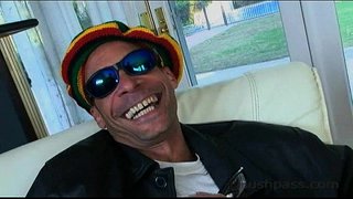 Megan Monroe meunang nya pamajikan pussy pounded!