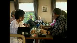 Belgische oma এর en পি এ opa এর মধ্যে স্পাই (বেলজিয়ান, সুন্দরি সেক্সি মহিলার, এবং grampas মধ্যে মাত্রাতিরিক্ত)