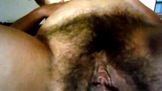 ���রিণত দেবে তার গুদ