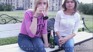 FirstBGG.com - Ջեյն Ֆոքսը եւ Բելլա Դոննա - Սեքս երեքով Բոլոր Բնական աղջիկների