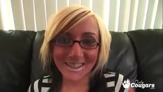 ���ैंडी जोन्स दिन्छ एक काले मानिस Cum Inside Her Pussy