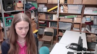 Чӣ тавр ба shoplyfting наврас ва бибиям мегардад Банг Оид ба мео-корманди ЛП Ерика Лорен