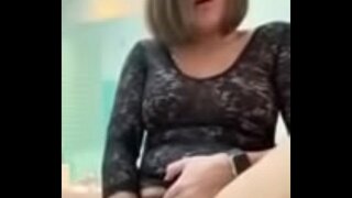 Ffrangeg Milf Blewog A Mawr Sextoy