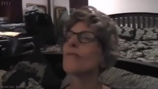 בן זונה של סבתא