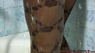 Tahanan sexy wetlook