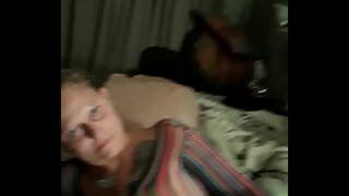 ���त्नी दोस्त के द्वारा