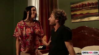 Horny 갈 라헬이 스타 부드에 막대 69 위치기 전에 얻는 분무 정액