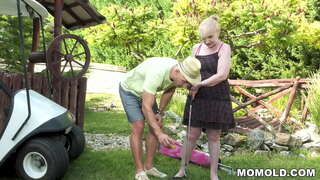 Slutty olgun bayan Nanney olduğunu kahrolası ile dik züppe