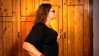 ���িক্ষিকা এপ্রিল - টয়লেট, ক্রীতদাস, প্রশিক্ষণ ও শৃঙ্খলা প্রশিক্ষণ